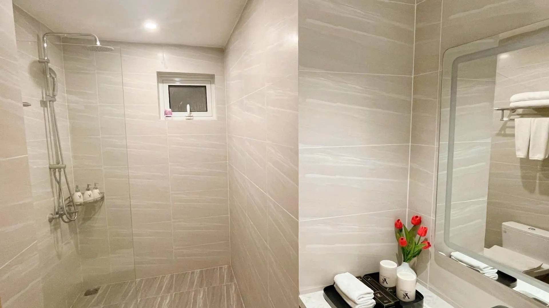 Hotel The Yen Residences Danang